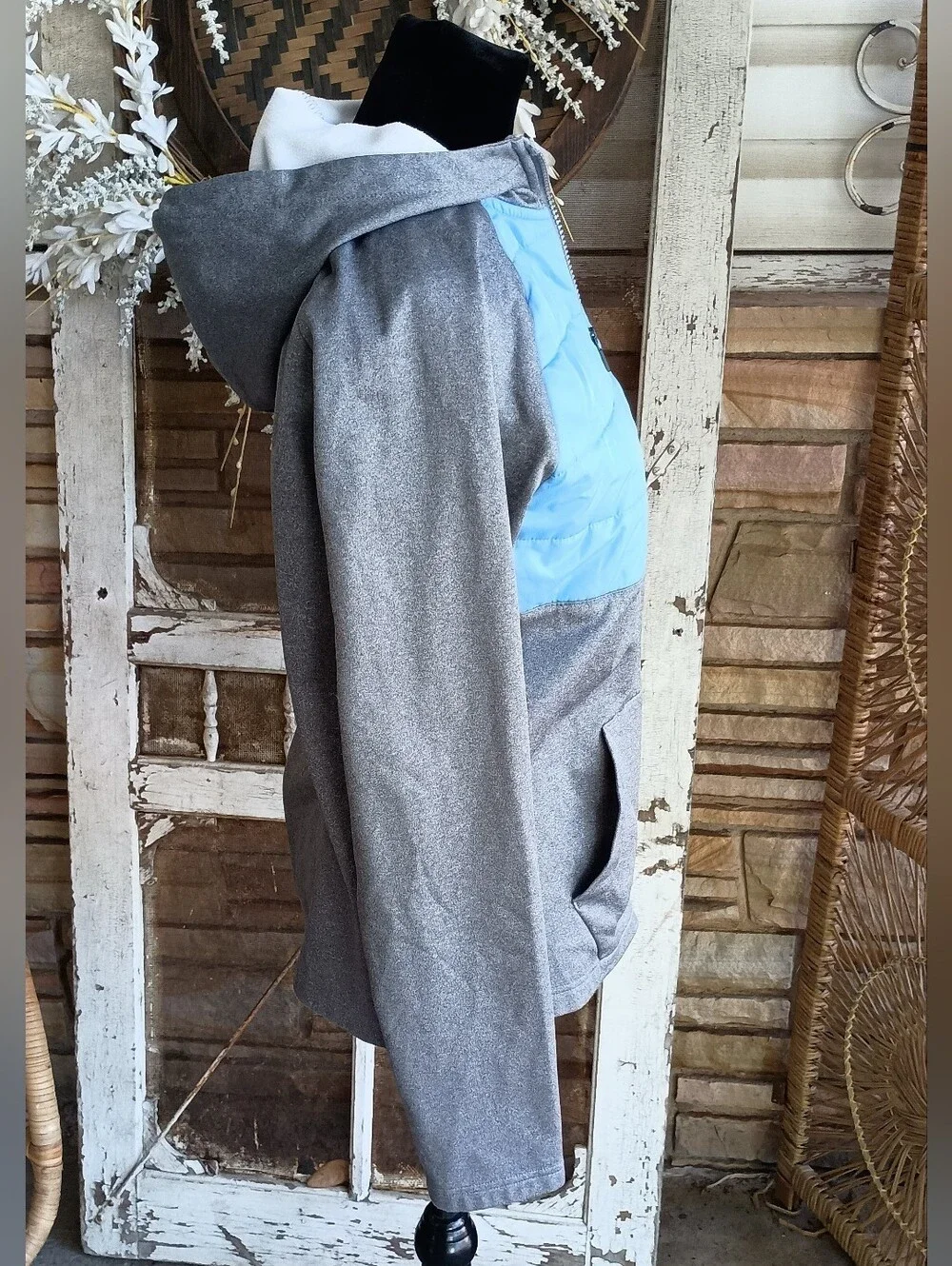 Jordan Boys Gray Jacket with Light Blue Chest Panel and Hood_XL
